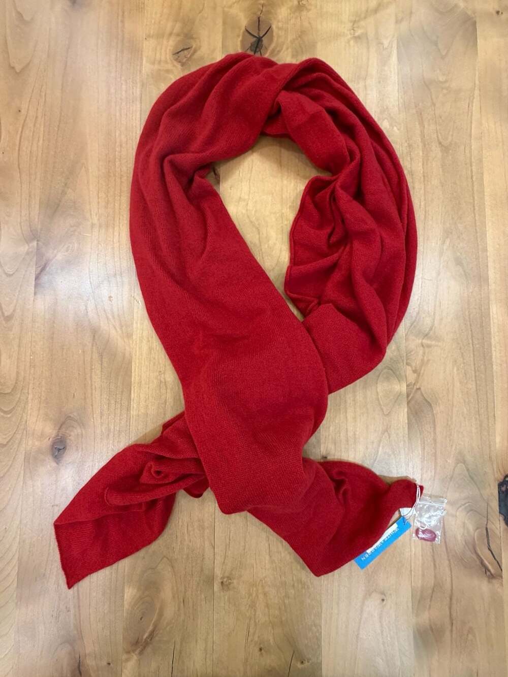 White + Warren 100% Cashmere Travel Wrap Scarf in Red